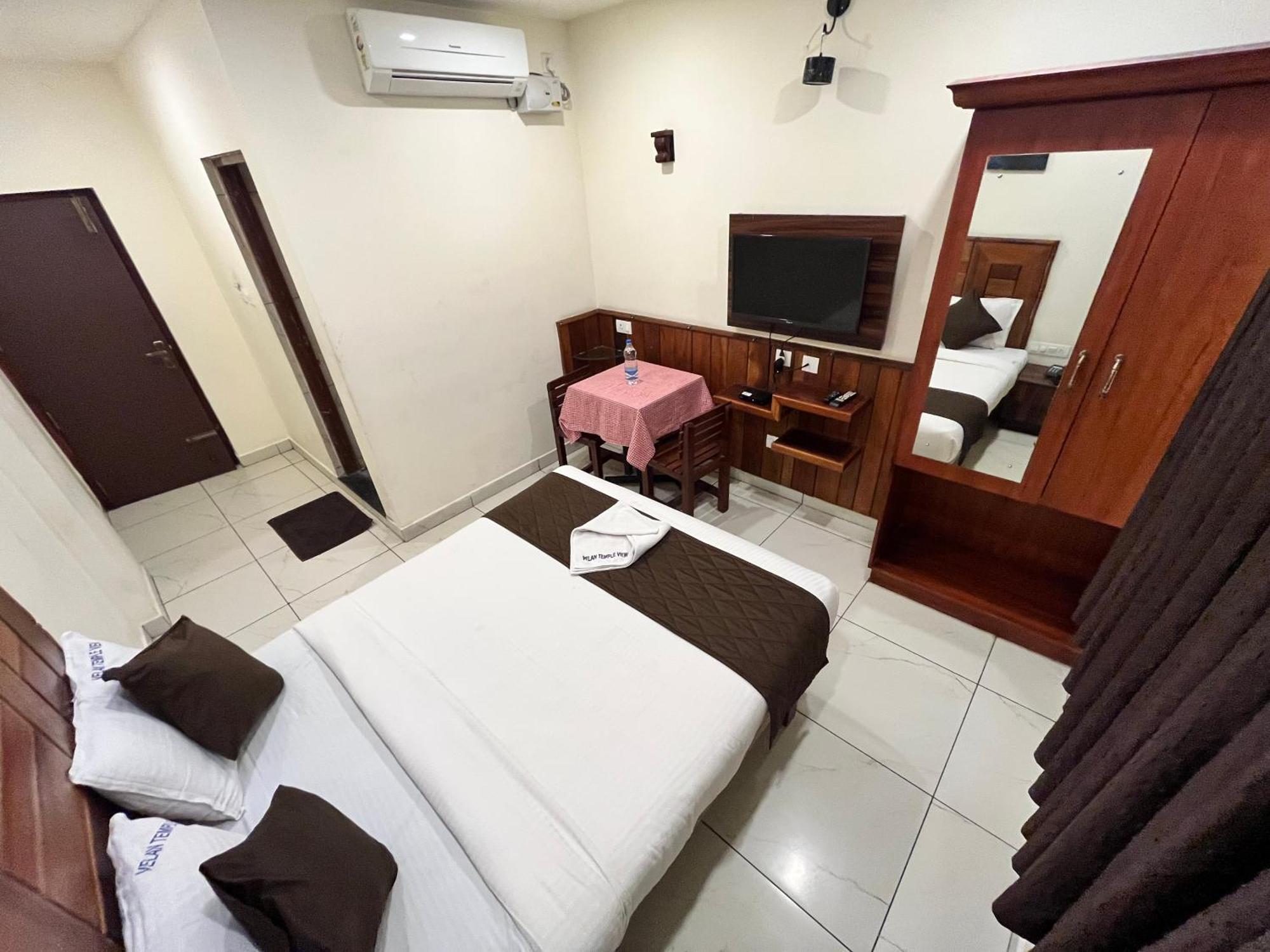 Hotel Velan Temple View Palani Exterior foto